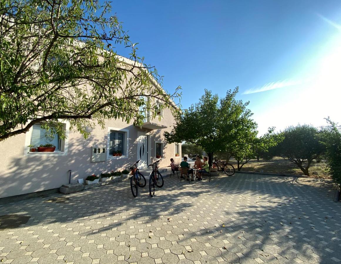 Villa Bubica- Cozy Holiday Home In Rural Area With Pool Stankovci  Exterior foto