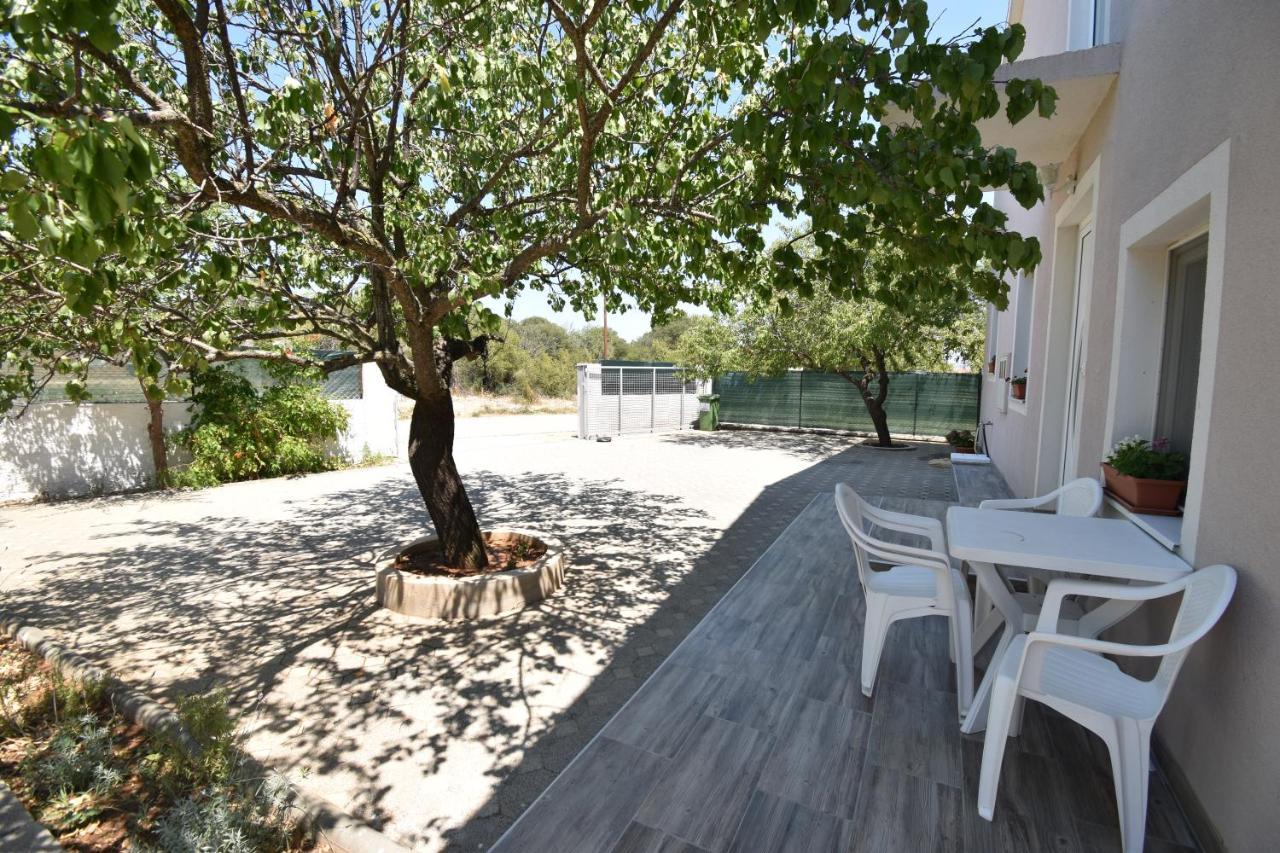Villa Bubica- Cozy Holiday Home In Rural Area With Pool Stankovci  Exterior foto