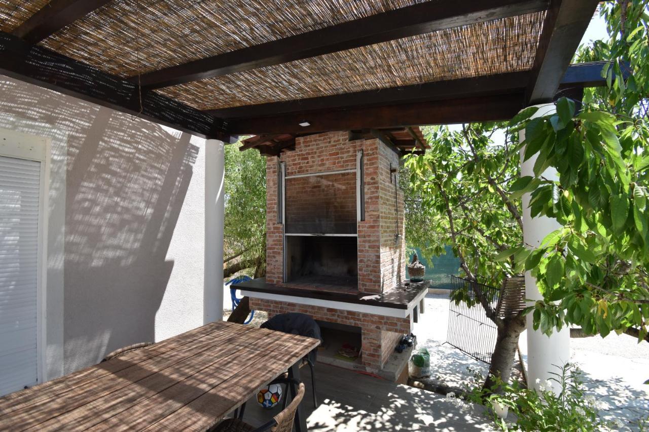 Villa Bubica- Cozy Holiday Home In Rural Area With Pool Stankovci  Exterior foto